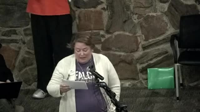 Keller ISD parents urge trustees to reject divisive district split amid financial concerns