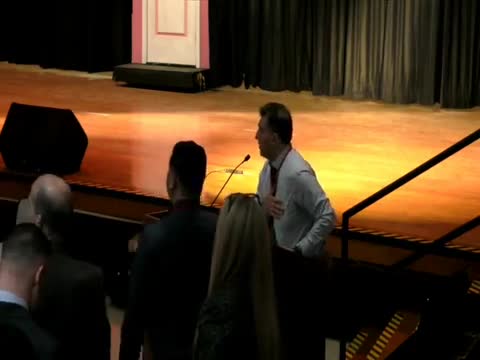 Syosset High School celebrates record-breaking turnout for Legally Blonde musical performance
