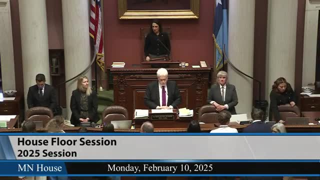Chaplain Dale Witherington leads Minnesota House in prayer and patriotic pledge