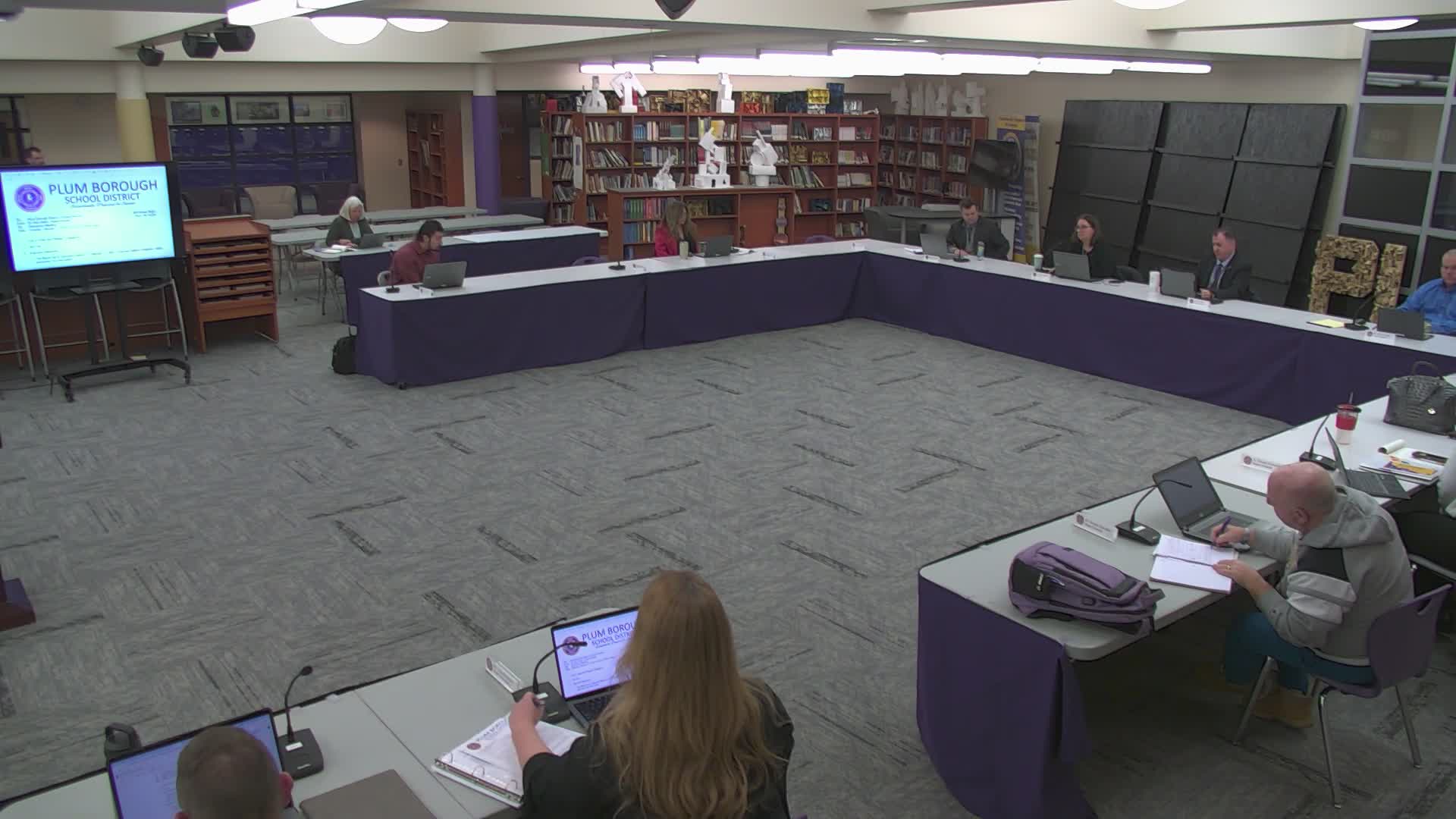 Parent Justin Baloo highlights bullying issues linked to Plum Mustang Foundation at school board meeting