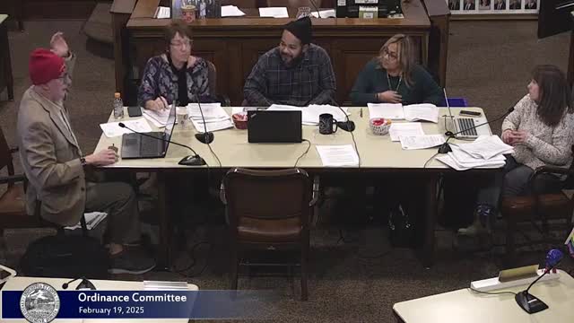 City Council discusses bulk waste container timing amid community noise complaints
