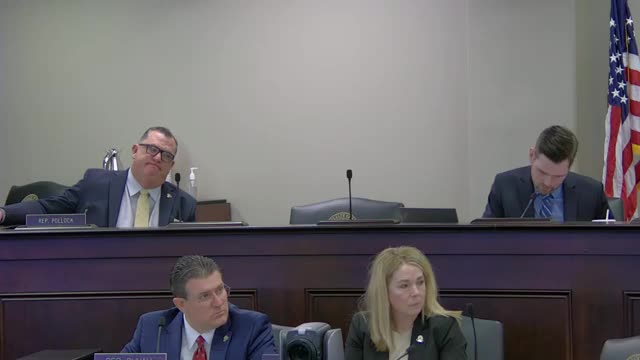 Kentucky committee advances bill for child safety tracking requirements
