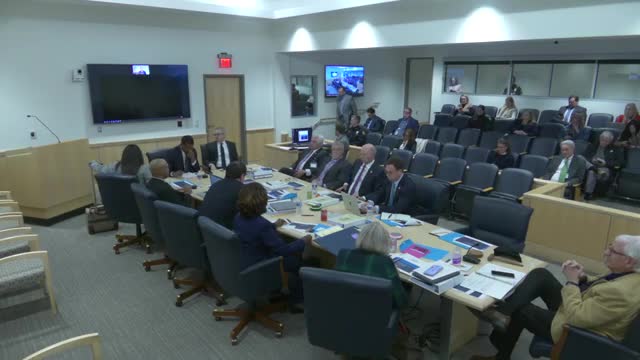 City Council reviews Virginia Beach oceanfront free parking options for residents