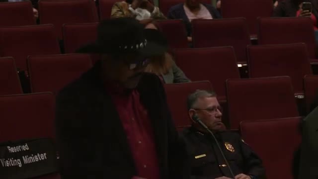 Community voices concerns over theft at East Side Family Dollar store