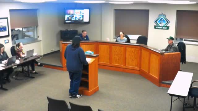 Alicia Williams praises Woods' transformation during Green Bay hearing