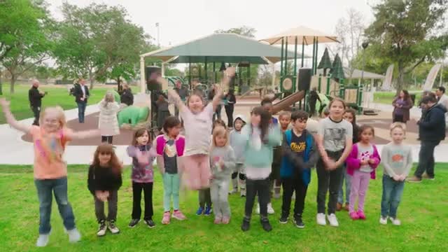 Corona celebrates grand reopening of Mountain Gate Park with new playground addition