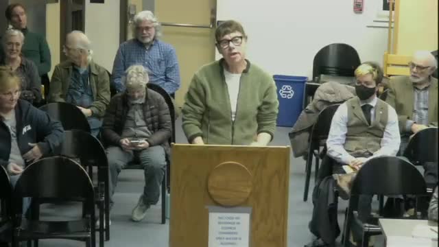 Jane Potter opposes new 54-unit apartment complex on historic Phillips Place