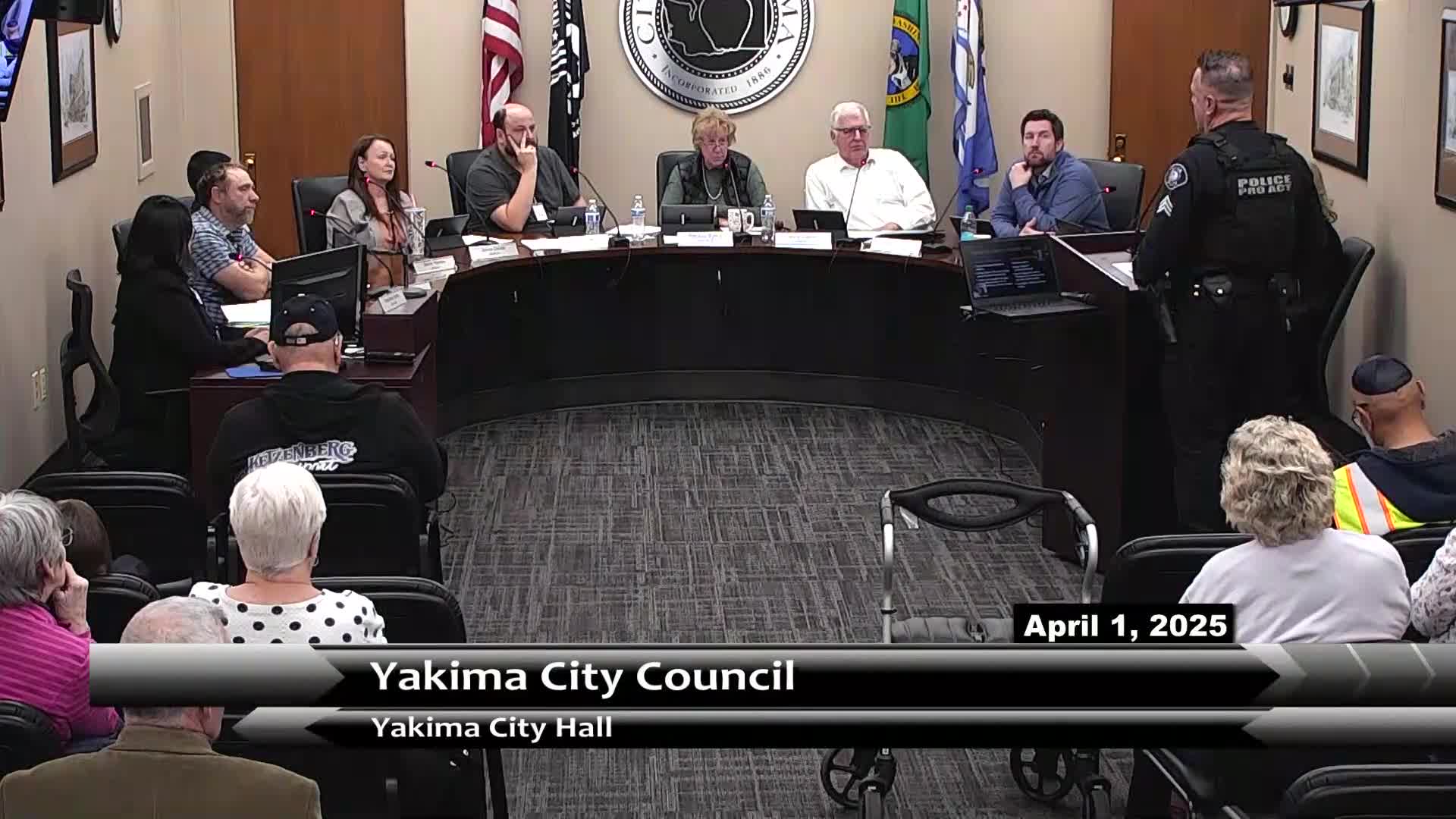 Yakima Council debates animal licensing versus microchipping for pet owners