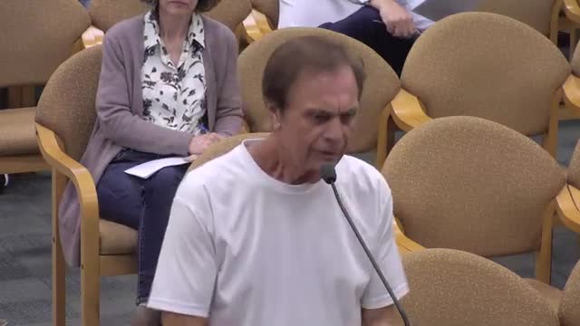Steve Shower advocates for sandhill crane safety signs in Saint Cloud
