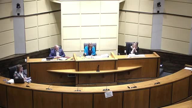 Scott Hutchinson discusses Mobile County's new construction landfill proposal at public hearing