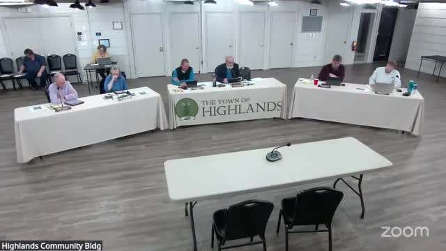 Highlands mayor outlines five million dollar Mirror Lake dredging project plan