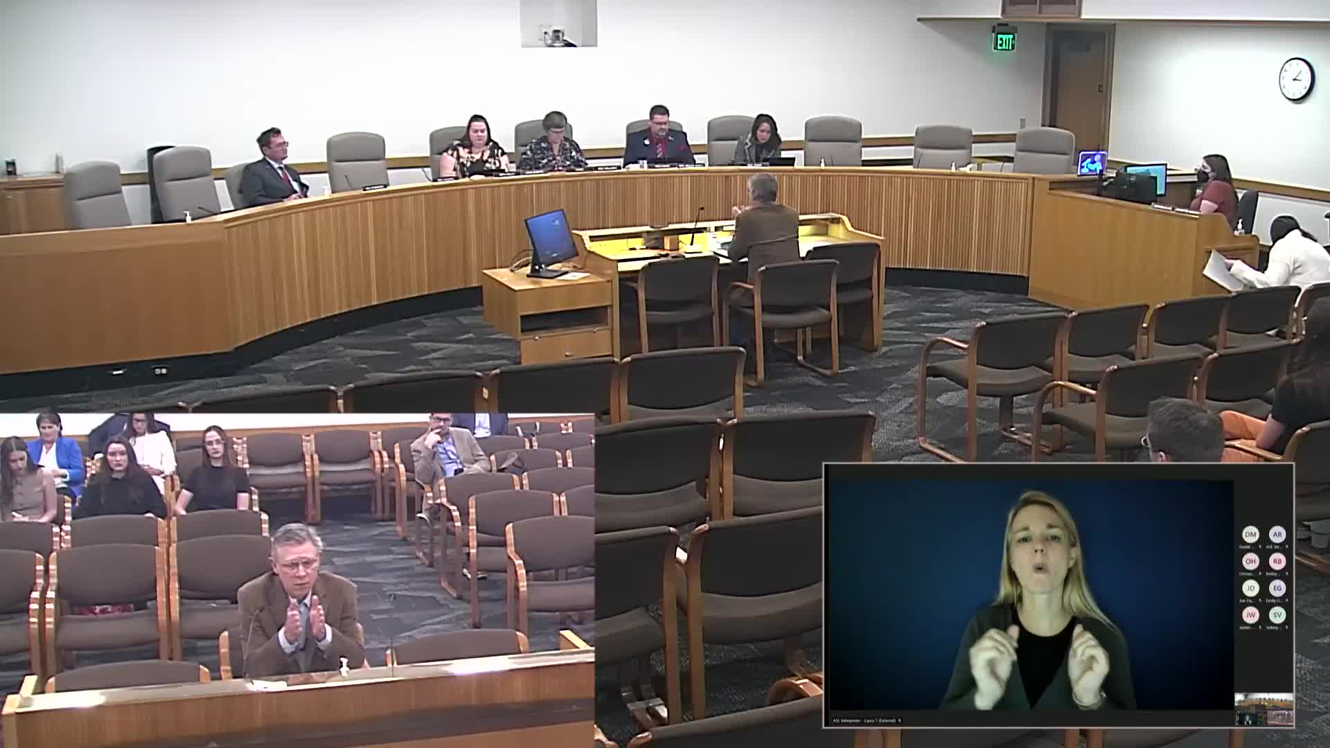 Oregon lawmakers advance renewable energy bill to enhance project capacity