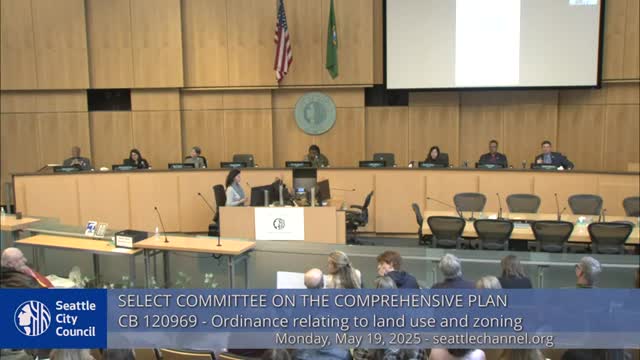 Danny Lopez urges council to adopt interim housing ordinance for climate impact