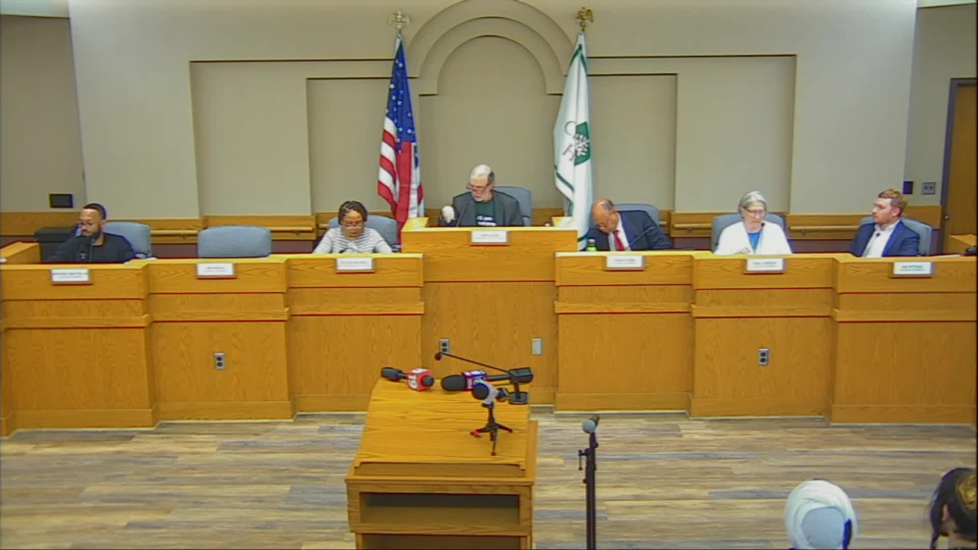 Cleveland Heights Council faces allegations of antisemitism against Mayor Kalisaran's wife