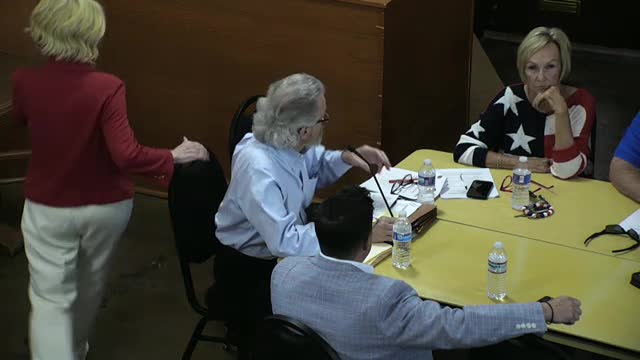 Rockwall County Road meeting opens with traffic delays affecting attendance
