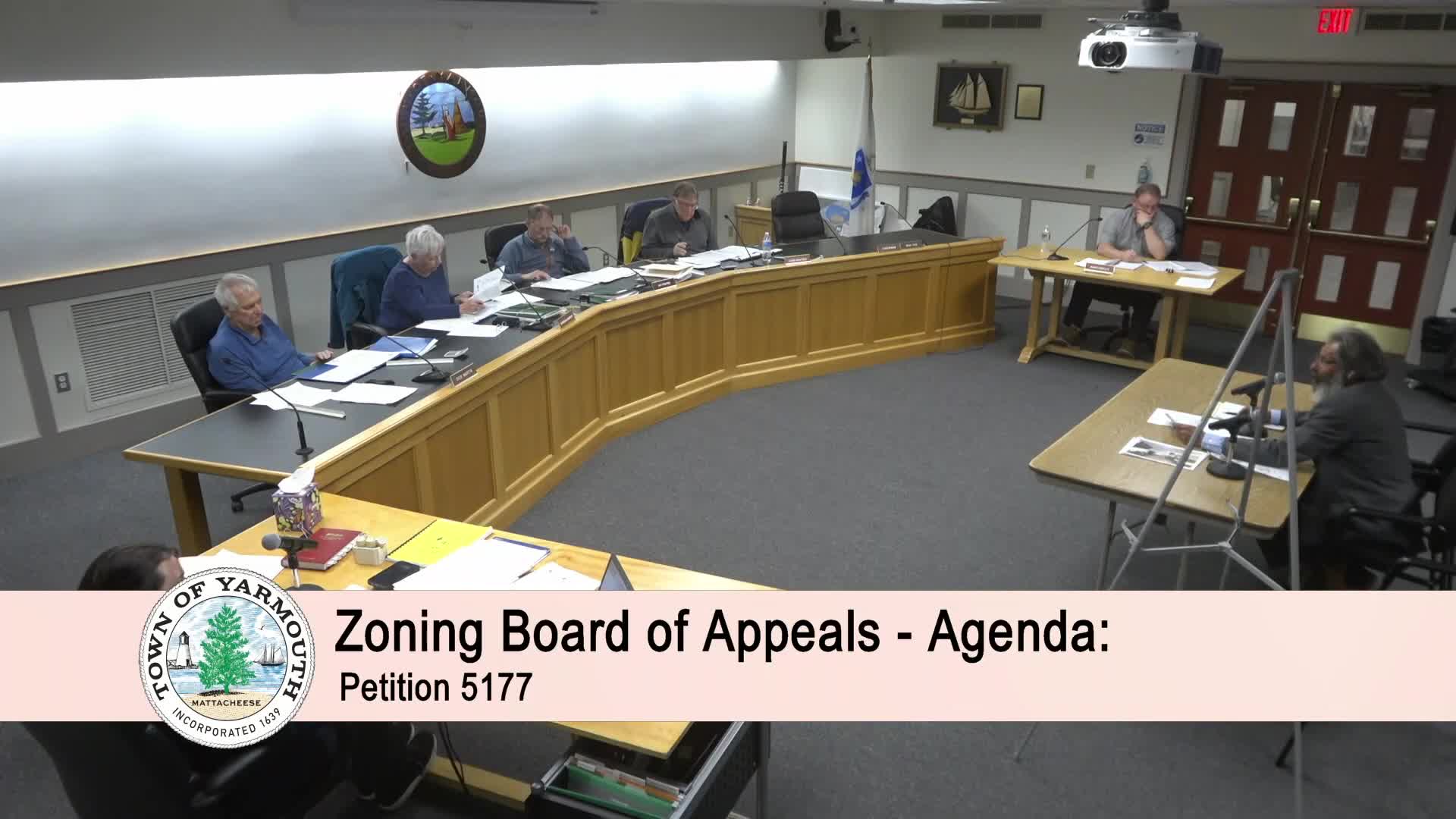 Yarmouth Board reviews Harborside Suites seasonal employee housing proposal amid public concerns