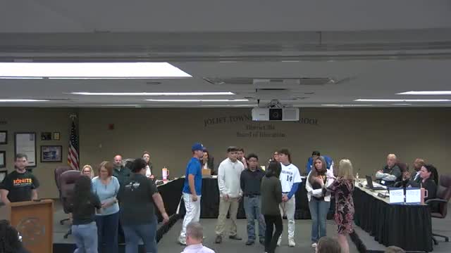 Joliet Central students excel at Illinois Design and Educators Association competition