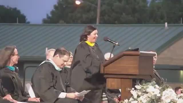 Valedictorian Zaria Piper earns full scholarships to University of Texas at Austin