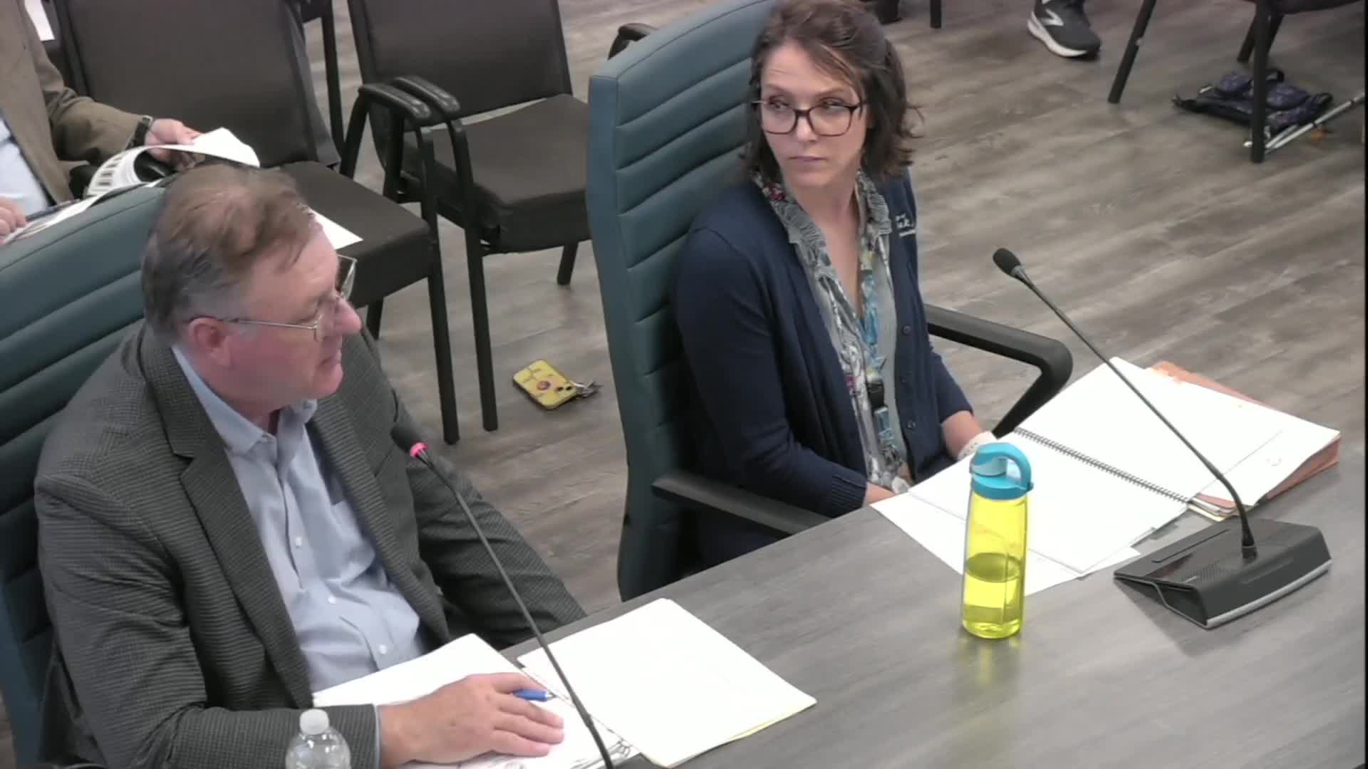 Oak Ridge officials prepare for transit contract negotiations with ETHRA