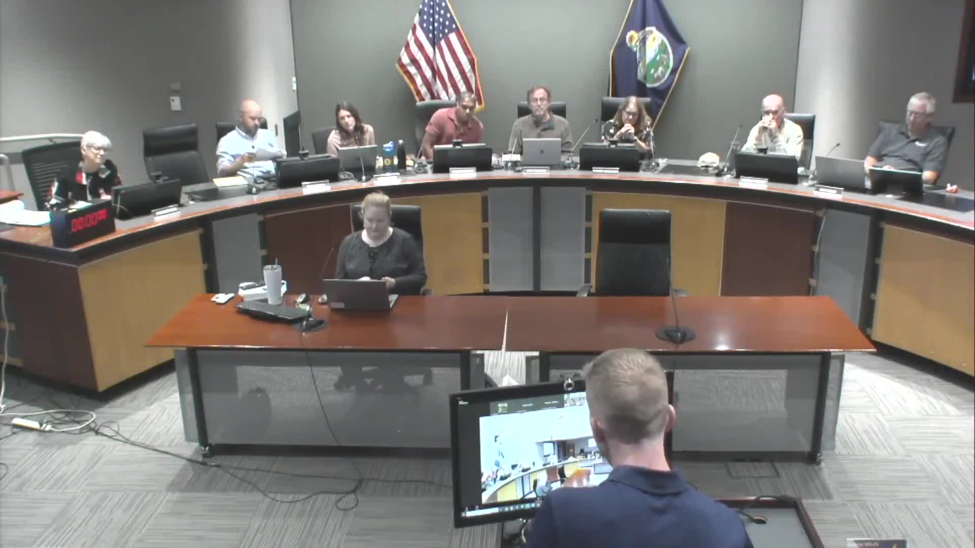 City of Lawrence discusses safety issues near Burcham Park and Burlington Northern right of way