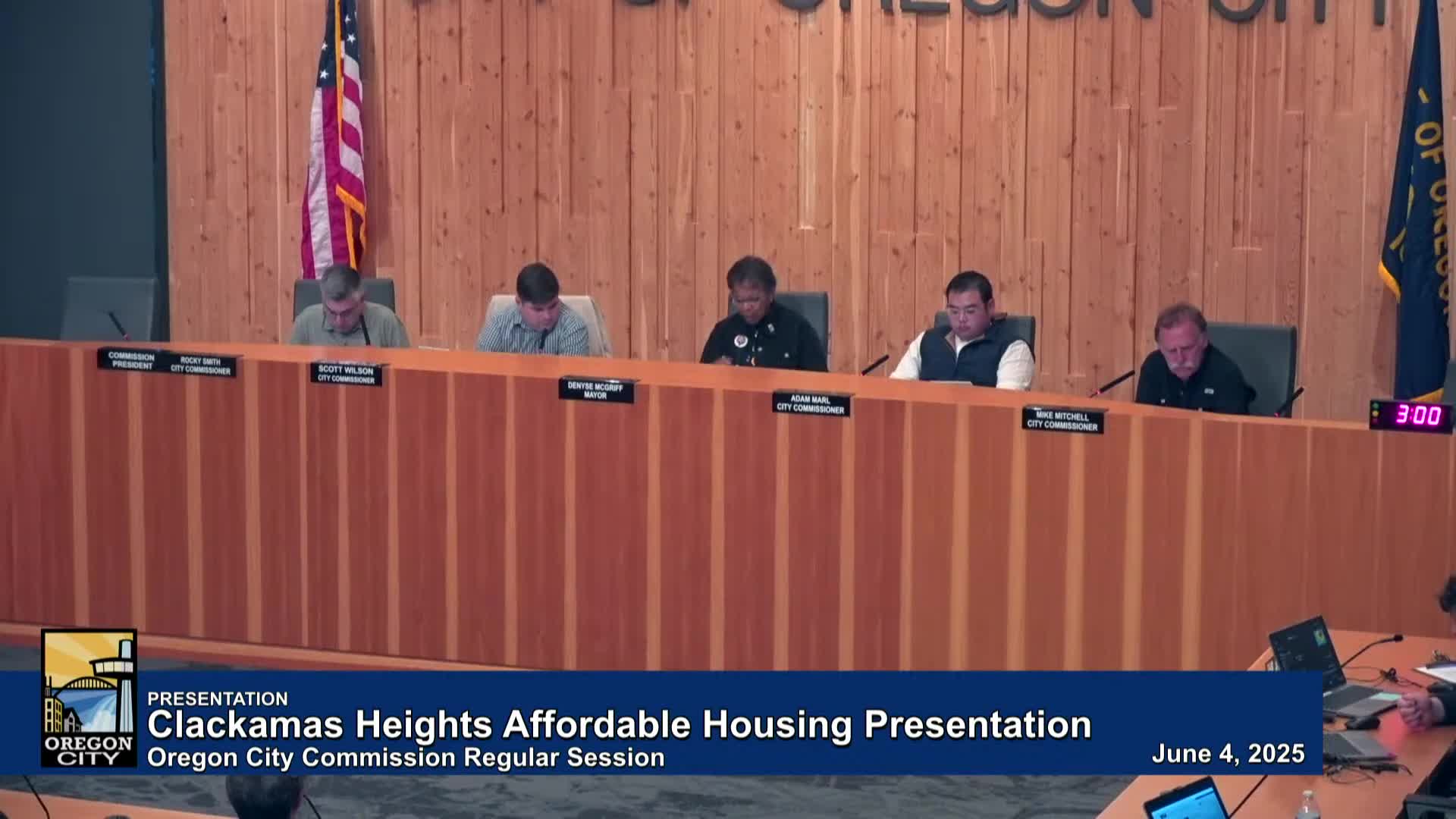 Oregon City Housing Authority shares plans for Oregon City View Manor sale