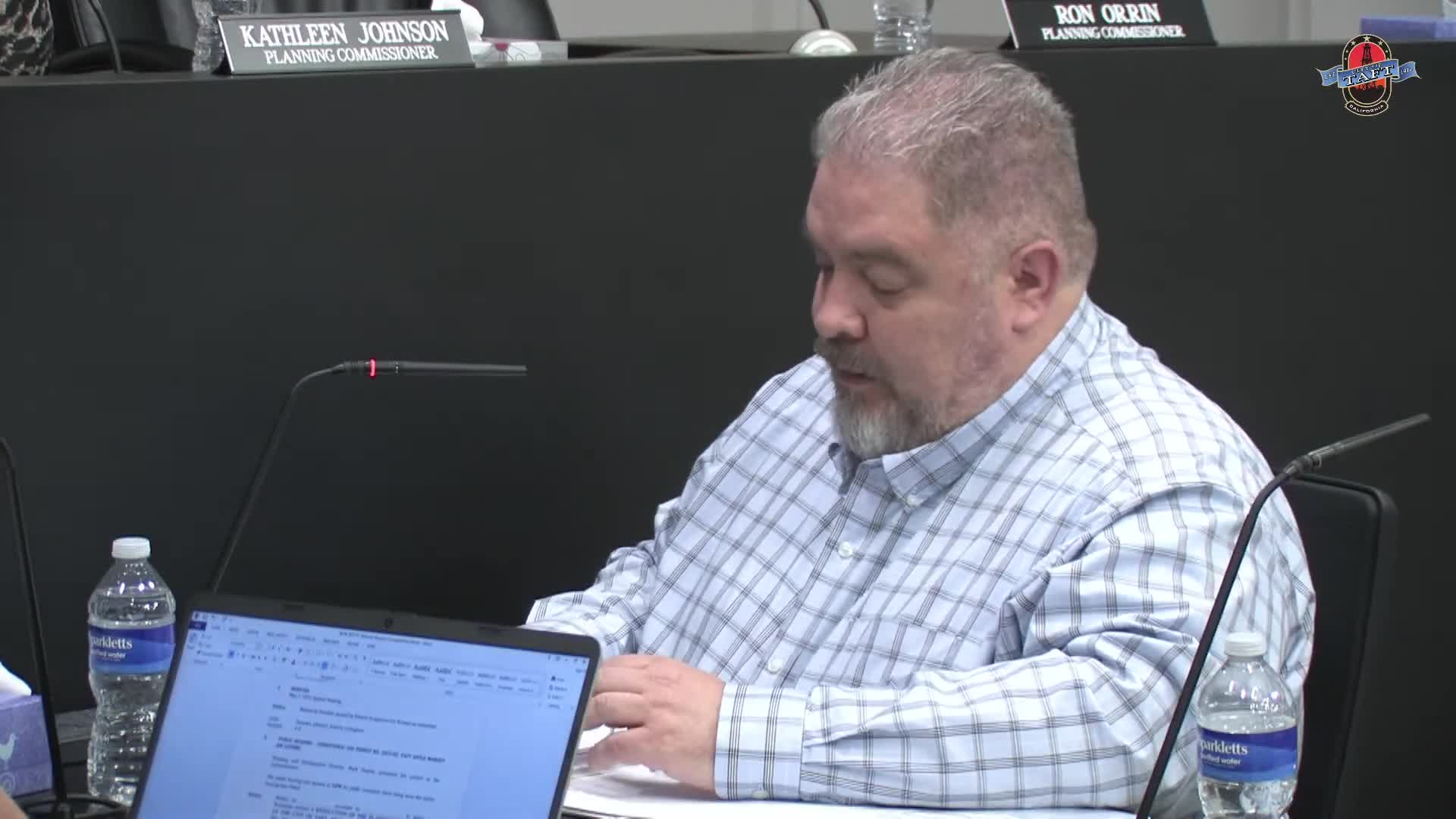 Taft Planning Commission approves Apple Market's off sale license for beer and wine