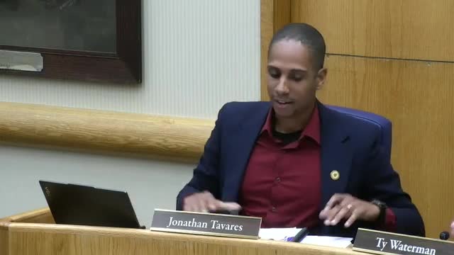 City Council debates banning rodenticides and exploring alternative pest control methods