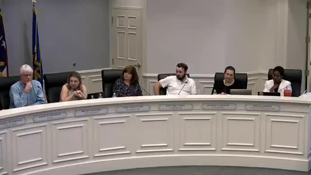 Commissioners propose employee reward program for cost-saving suggestions