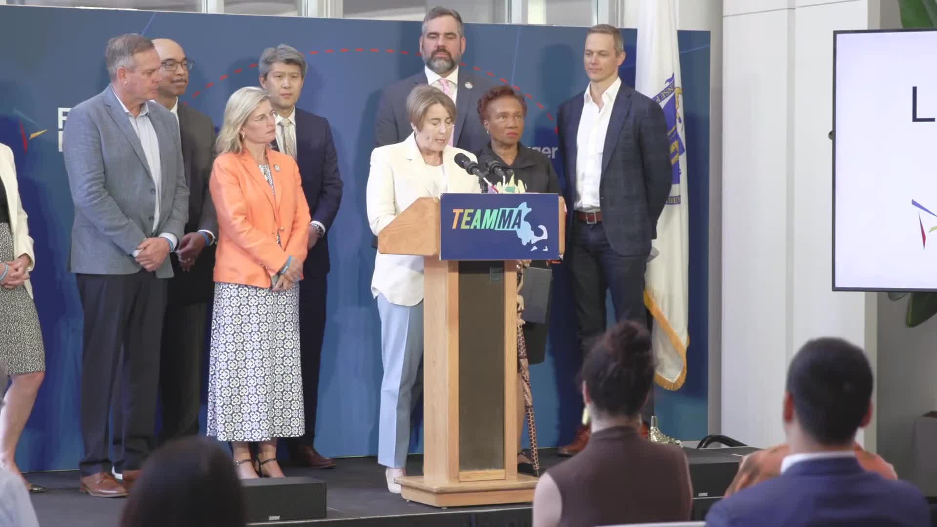 Governor announces $30M investment in Massachusetts life sciences to create 1500 jobs