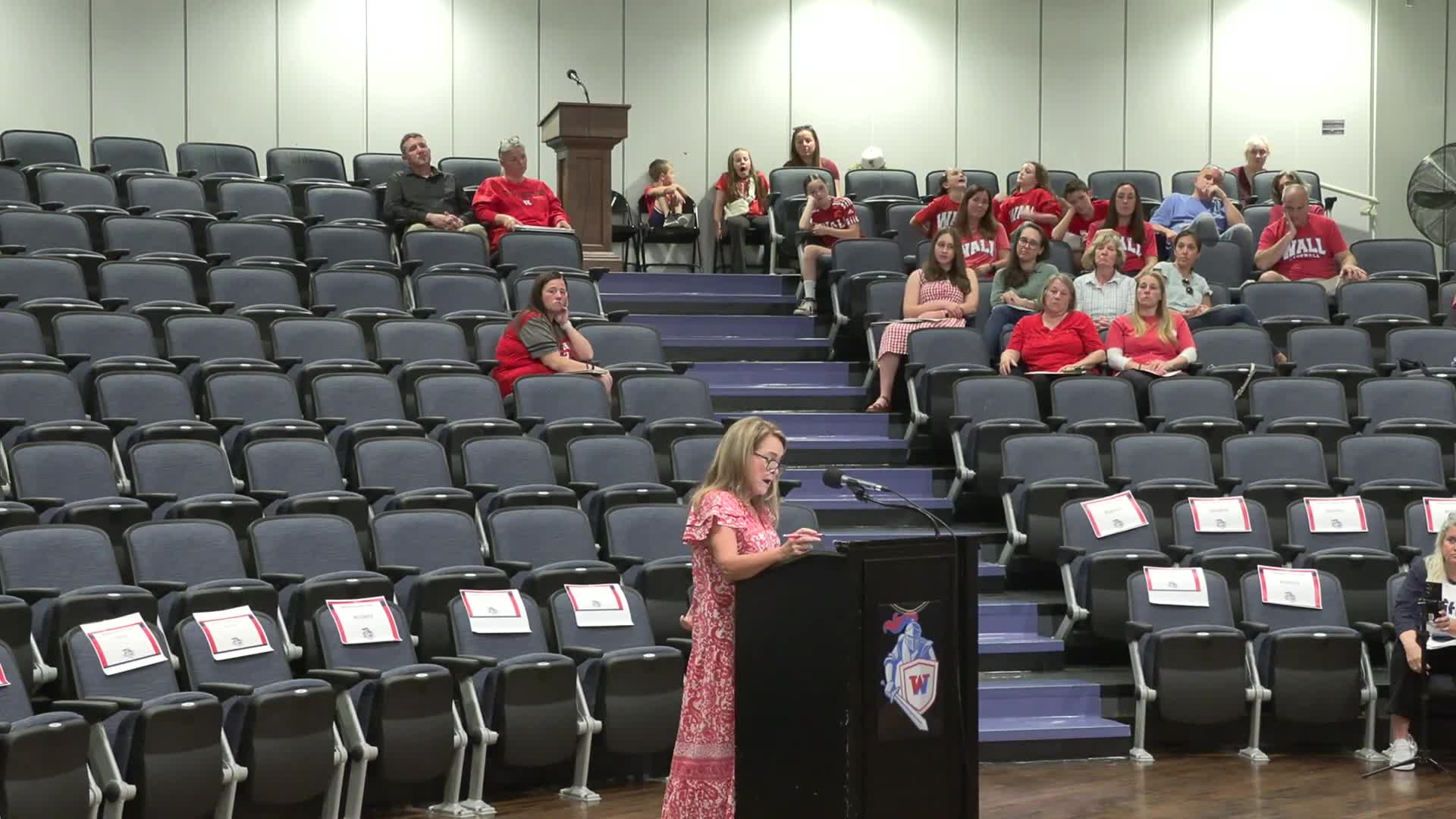 Local Board Member defends superintendent amidst community criticism in school district