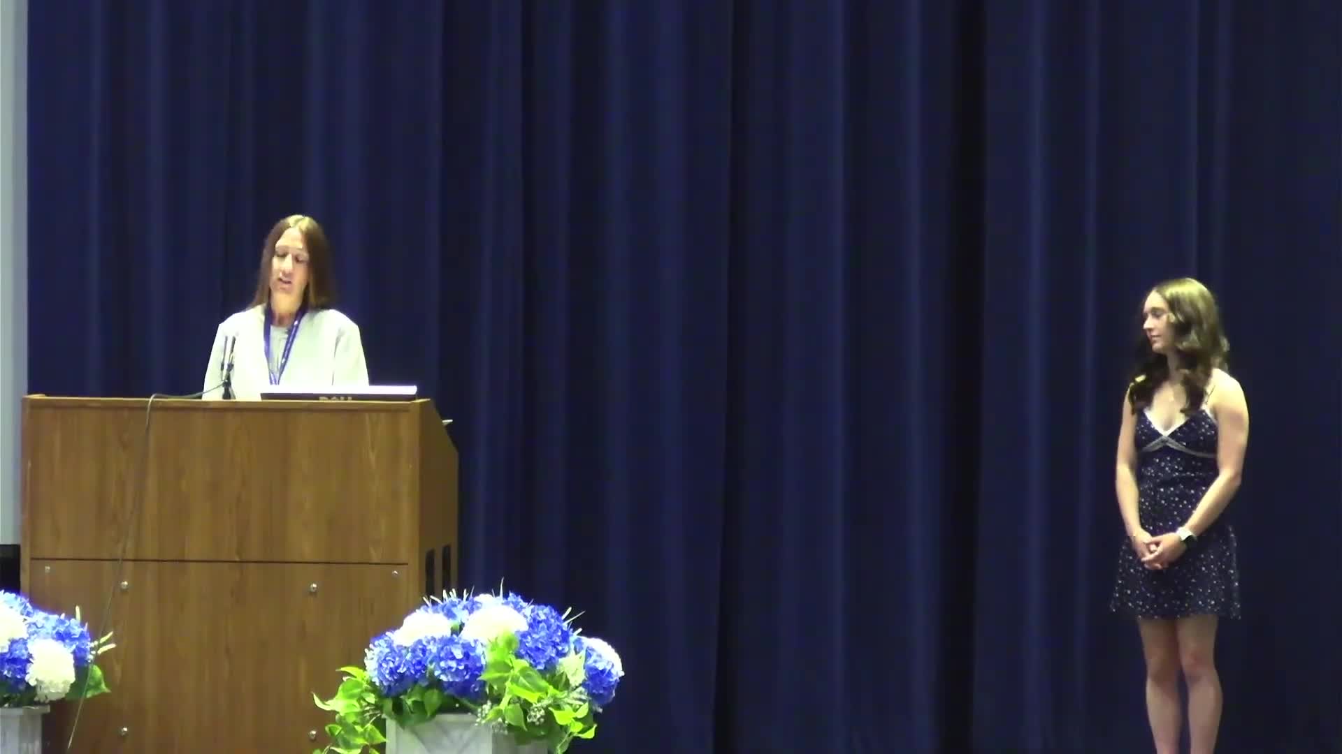 Soaring Eagle honors Emma Jensen with English department award