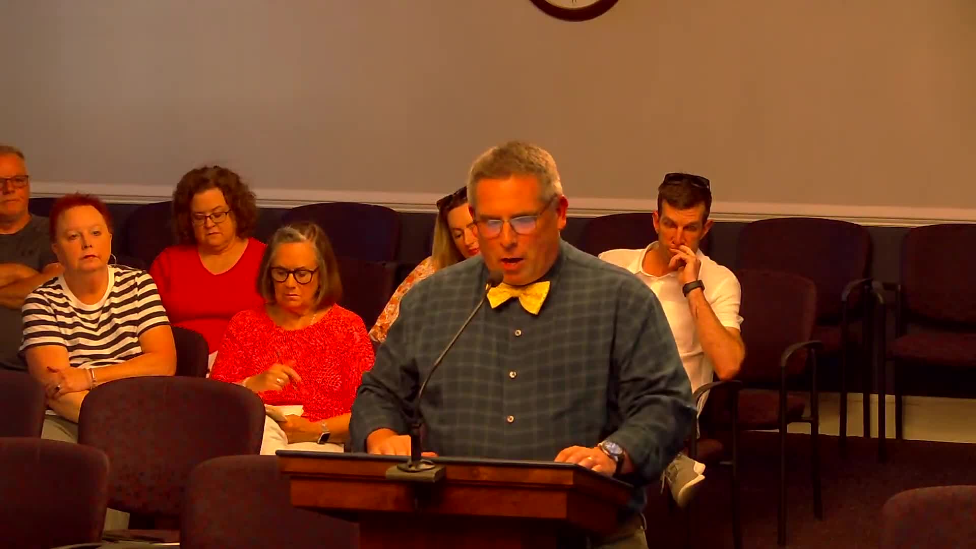 Creekwood Village residents oppose Greenwood Homes plan to double housing density