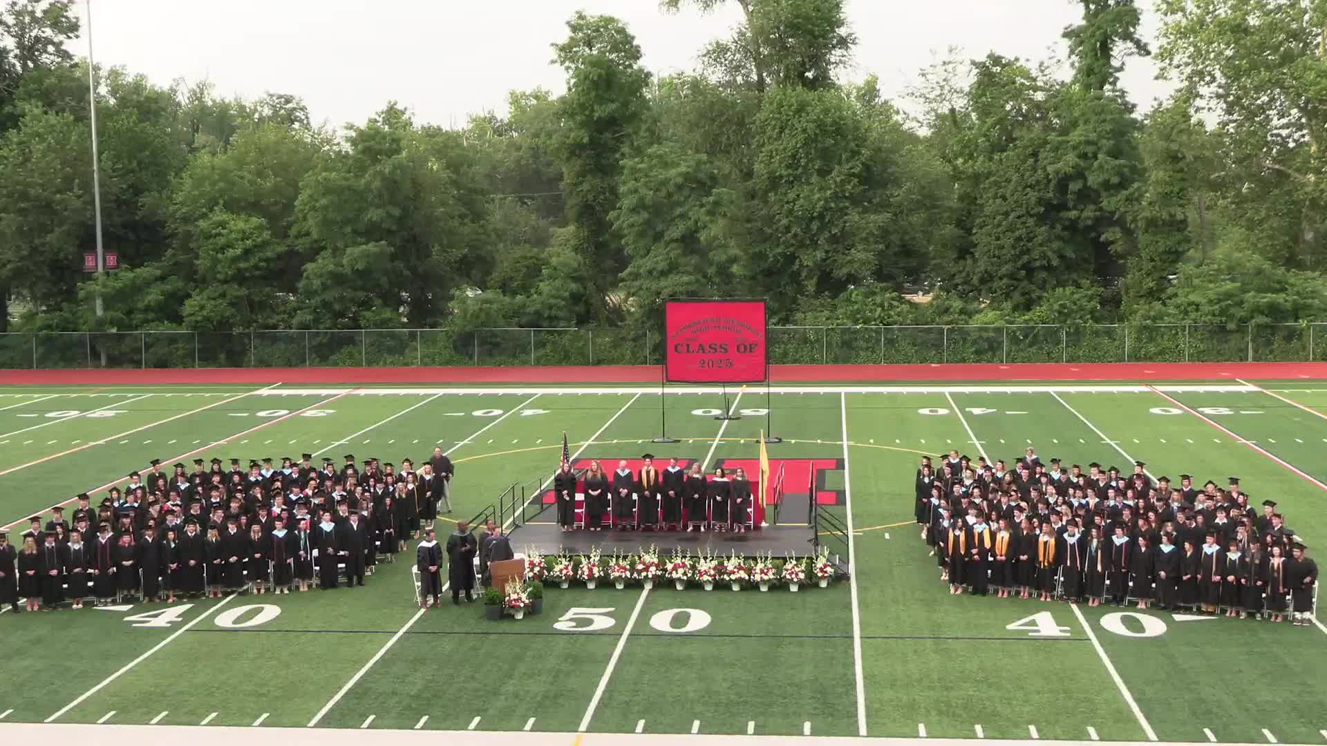 Ella O'Neil delivers summa cum laude speech at Class of 2025 graduation